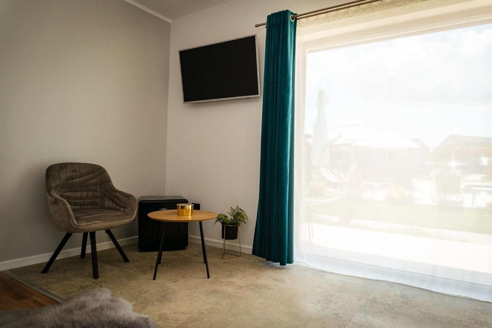 Havana Resort Murighiol Ngoại thất bức ảnh