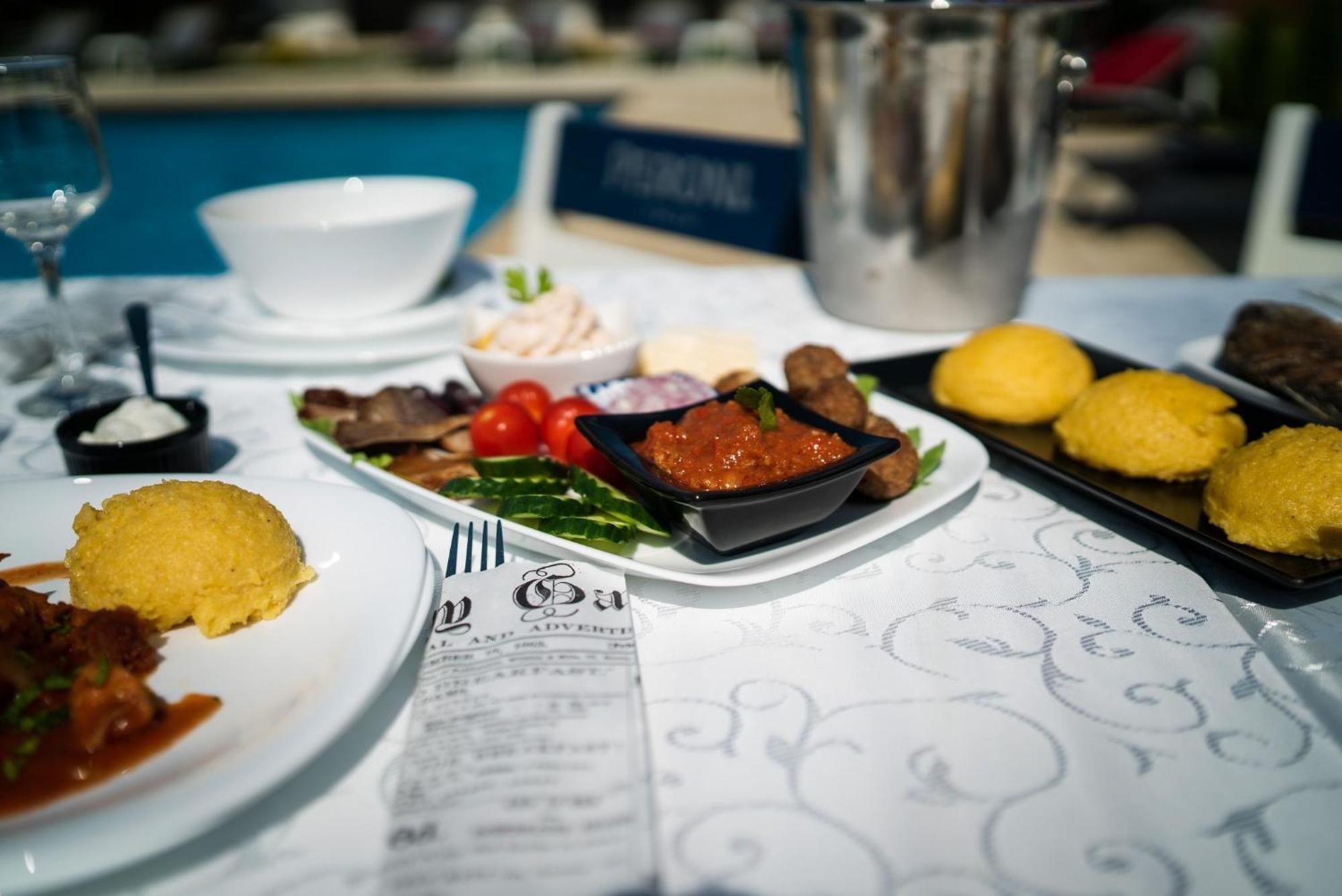 Havana Resort Murighiol Ngoại thất bức ảnh